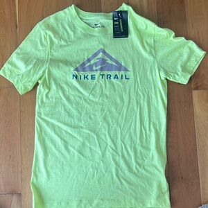 Nike Trail Men's Neon Yellow Short Sleeve Tee